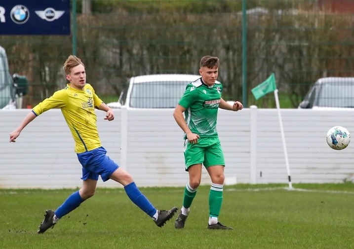 The latest write ups of the match action from the @westlancsleague can be found inside this weeks edition of the @kendalexpsport: Photograph courtesy of @sjt_photos Click on the link below for further details: kendalanddistsportsreview.com/post/west-lanc…