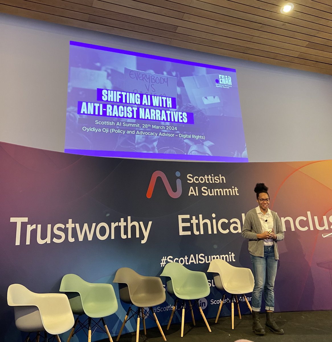 💡 Fellow keynote @oyidiyaoji from @ENAREurope on why a reactive approach to AI for social and racial justice movements only leads to exhaustion: 'We need new narratives that are participatory, led by storytelling that allow us to imagine new futures' #ScottishAISummit2024