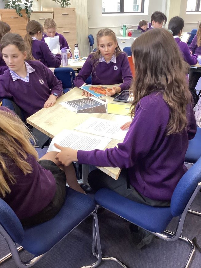 Putney High Library tweet media