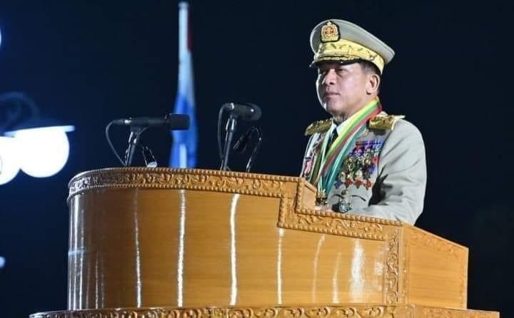 အာဏာသိမ်းခေါင်းဆောင် မင်းအောင်လှိုင်ကို နိုင်ငံ့အကြီးအကဲအဖြစ် တရုတ်က အသိအမှတ်မပြု
 
ကုလသမဂ္ဂ လုံခြုံရေးကောင်စီရဲ့ ဒဏ်ခတ်ပိတ်ဆို့မှုတွေကနေ မြန်မာစစ်ကောင်စီကို ကာကွယ် ပေးခဲ့တဲ့ တရုတ်နိုင်ငံဟာ သံတမန်ရေးရာအရ ထောက်ခံဖို့နဲ့ မြန်မာစစ်ဗိုလ်ချုပ်ကြီးတွေကို အပြည့်အဝ အသိအမှတ်ပြုဖို့ ငြင်း