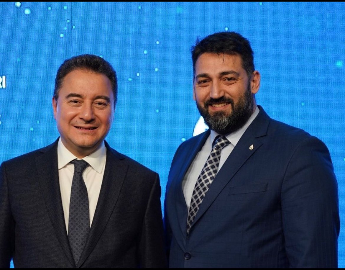 Hey Sen! 

Demokrasinin gücünü hissetme zamanı geldi! Senin oyun, ülkenin yönünü belirleyecek!

Sesini duyur, geleceğe yön ver! Birlikte, coşkuyla, daha güçlü bir gelecek için adım atalım!

Sandığa koş! Senin oyun, bizim geleceğimiz!

#GüçSeninElinde 🗳️💪#OylarDEVAolsun