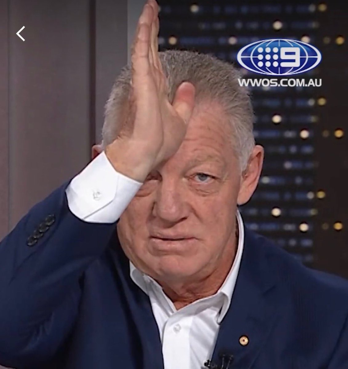 ⬛️⬜️🥷 YOUR NOTHING BUT A FRAUD GUS‼️ #NRLBulldogs. 

You would think Gus #askgus @NRLonNine @wwos would practice what he preached on how good certain teams are‼️

Take the knowledge back to your club if you know so much you idiot. #NRLRoostersPanthers 

Dead set LOSER.