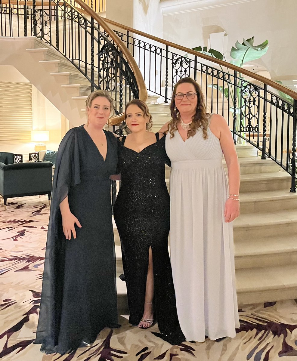 🎉🏆 Huge congrats to three outstanding members of the King's Bereavement team for their well-deserved recognition at this year's Mariposa Trust Charity Gala Ball! Learn more about their achievements ➡️ bit.ly/3PHxcfj #TeamKings l #MariposaAwards l @SayingGoodbyeUK