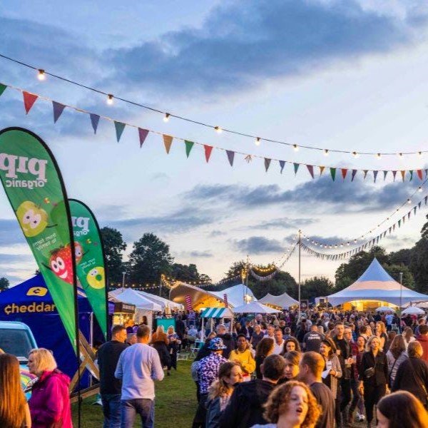 SquareMeal (@squaremeal) on Twitter photo Running from May to September, <a href="/Pubinthepark_/">Pub in the Park</a> is returning to four major UK towns. With an epic line-up of food and music, plus lots of new restaurants and chefs in attendance, find out what to expect this year⬇️
bit.ly/3x2JLeI Running from May to September, <a href="/Pubinthepark_/">Pub in the Park</a> is returning to four major UK towns. With an epic line-up of food and music, plus lots of new restaurants and chefs in attendance, find out what to expect this year⬇️
bit.ly/3x2JLeI