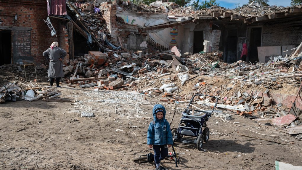 According to the General Prosecutor's Office of Ukraine, more than 1,806 children were injured in Ukraine as a result of the full-scale armed aggression of the 🇷🇺 (537 children died, and more than 1,269 were wounded). The most affected children were in the Kharkiv region, 343.