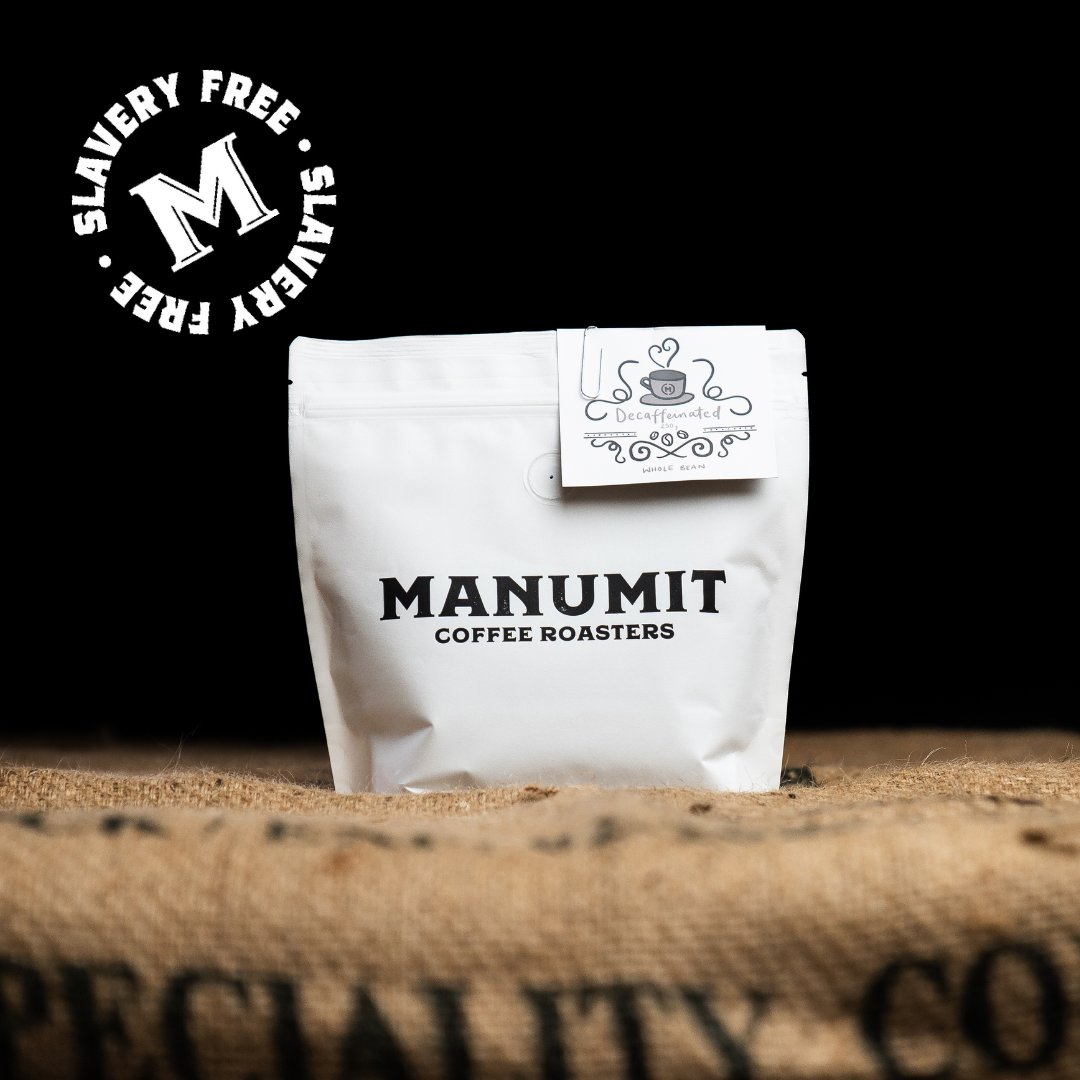 DECAF COFFEE: This coffee has been decaffeinated using a CO2 Decaffeination process & it is delicious! Taste notes of Chocolate, Strawberries & Blood Orange Get yours today: manumitcoffee.co.uk/collections/co… #FreedomThroughCoffee