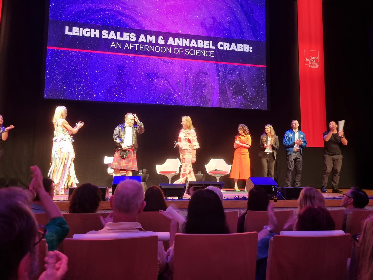 What does an astronaut, heart surgeon, and a herpetologist have in common? They were all interviewed by the delightfully esteemed @annabelcrabb and Leigh Sales (ABC journalists and TV show hosts) at the World Science Festival! What an excellent festival, right?! #WSF24