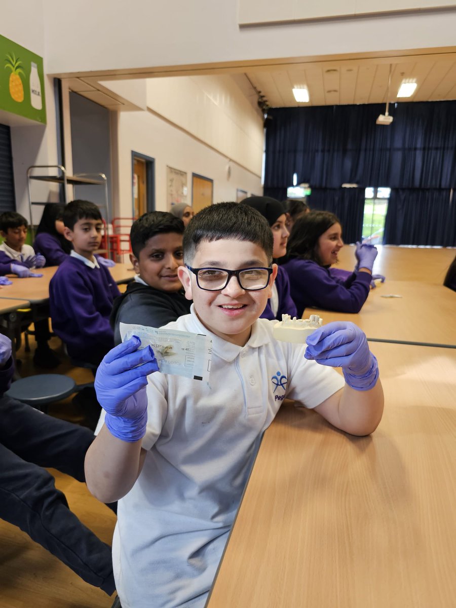 Excited to have Dr. Sharif visit our school today! 🦷 Our Year 5 children got an up-close look at dentistry, learned about oral health and even got to see some dental tools in action. Big thanks to Dr. Sharif for sharing his expertise! #DentalHealth