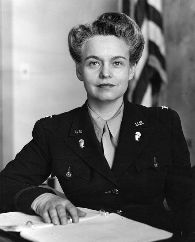 #80DaystoDDay #DYK @USArmy Col. Oveta Culp Hobby was the highest ranking woman during #WWII? A dedicated civil servant and lifelong advocate for women in American public life, Hobby helped open the door to women serving in uniform. 70 Days to #DDay #WomensHistoryMonth