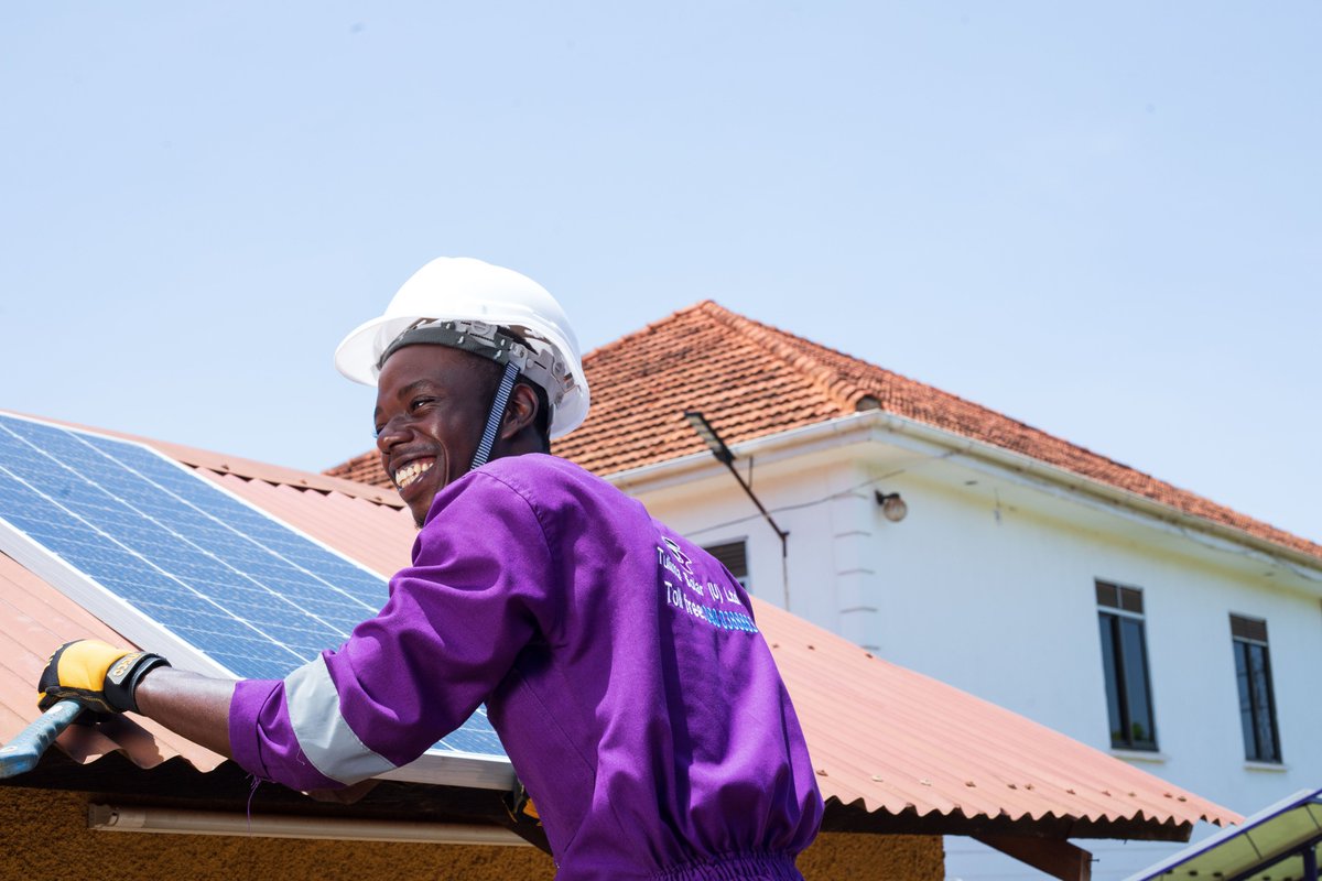 At Tulima Solar, our smiles widen when we see customers embracing clean, revolutionary technologies to enhance yields. Join us in the shift towards sustainable agriculture and brighter futures.
#solarwaterpump #irrigation #agriculturetrends