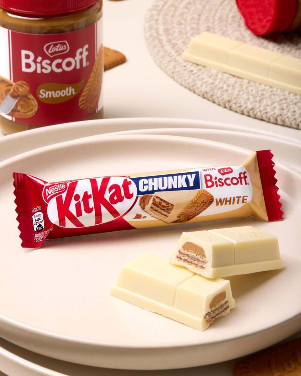 🚨 Stop what you’re doing! 🚨 KitKat® Chunky White with Lotus Biscoff is back! Alert the press, tell your mum, you definitely don’t want to miss this! 🍫🤤 Available in UK, France, Czech Republic, Slovakia, Poland, Malta, Latvia, Lithuania, Estonia