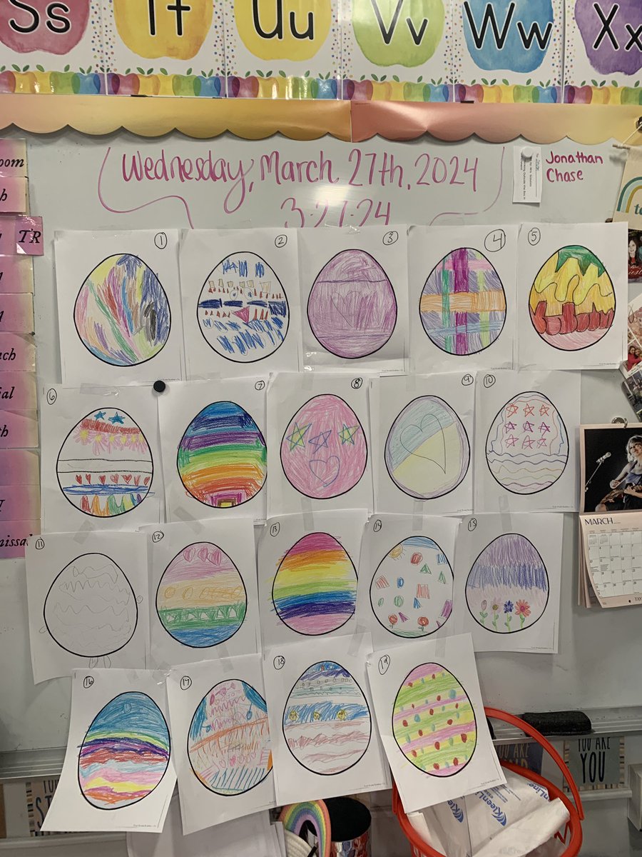 Yesterday we had a unique egg hunt! Students designed an egg and wrote a descriptive paragraph about their egg. Then their classmates had to guess their eggs based on their descriptions. 🐣 There’s a lot of creativity in Room 27 🩷