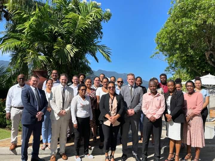 In collaboration with @UKinSeychelles, @AusFedPolice ran a successful 4-day #Seychelles Economic Crime knowledge exchange workshop for 🇸🇨 financial crime investigators to share learnings and improve international cooperation on complex investigations