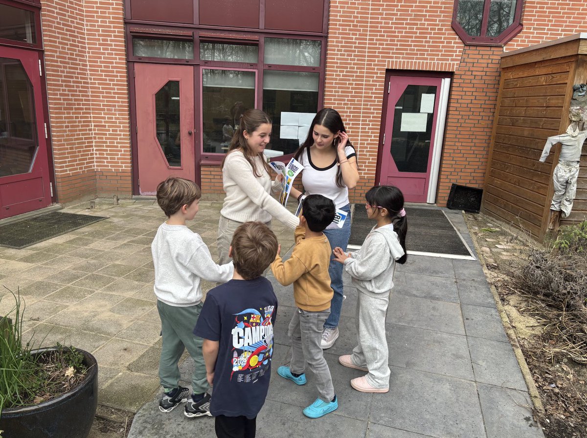 IntlSchAmst's tweet image. Last week, Grade 11 students and their advisors independently coordinated various events in celebration of Earth Week! 

#CommunityAtTheHeart #ISAstories #DevelopingCommunities