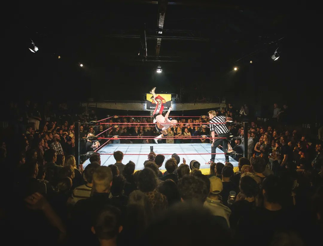BODYSLAM Wrestling (@bodyslamprowres) on Twitter photo πΊ 'Loud and Heavy' on <a href="/indiewrestling/">IWTV</a> πΊ
Jordan Oliver π Ender Kara
Aliss Ink π Safire Reed
Carlos Zamora π Pete Phoenix
Sunshine Machine π Easy Loverz
RandersPagne π Sinners Club π Toby & Buster π Tank
Michael Fynne π Peter Olisander
WATCH NOW: iwtv.live/promotion/bodyβ¦ πΊ 'Loud and Heavy' on <a href="/indiewrestling/">IWTV</a> πΊ
Jordan Oliver π Ender Kara
Aliss Ink π Safire Reed
Carlos Zamora π Pete Phoenix
Sunshine Machine π Easy Loverz
RandersPagne π Sinners Club π Toby & Buster π Tank
Michael Fynne π Peter Olisander
WATCH NOW: iwtv.live/promotion/bodyβ¦