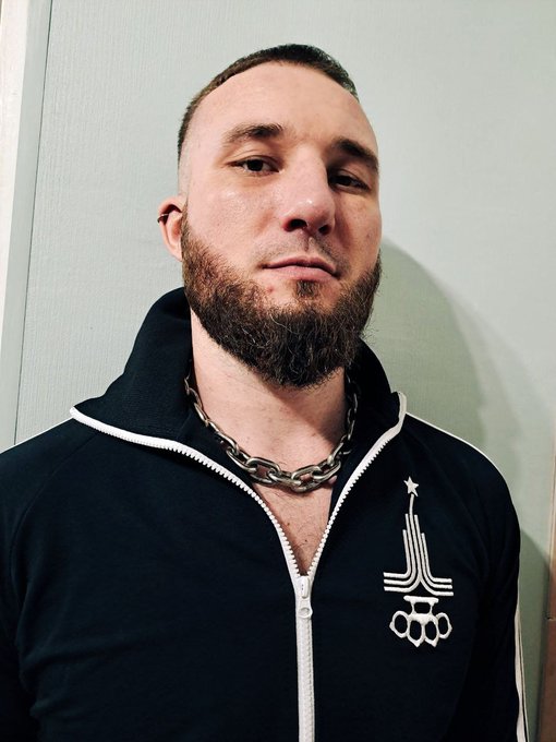 Russian powerlifter https://t.co/wNpvSQcZpe