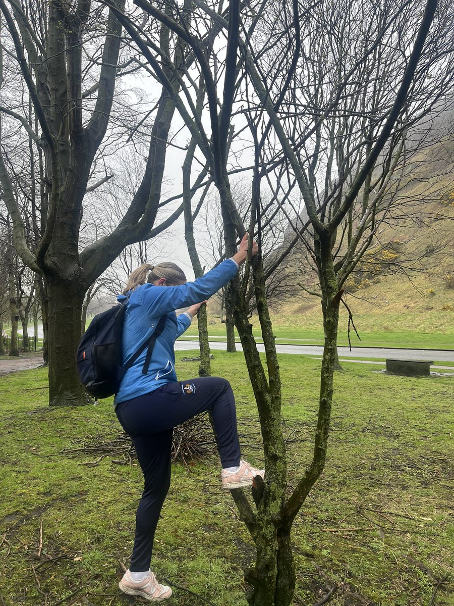 Had the best time on our outdoor journeys yesterday despite the weather! 🌦️😊🪵 @UoE_PE