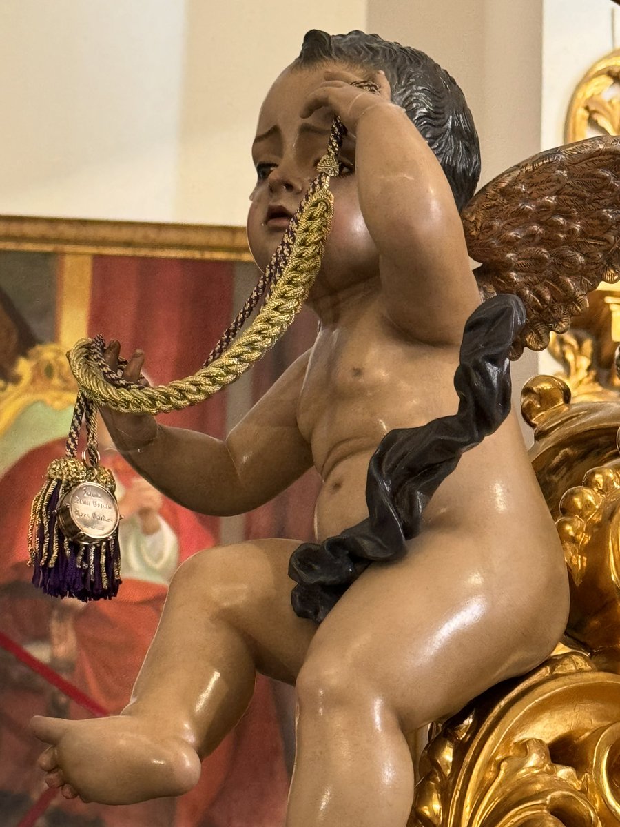Nosotros <a href="/3Caidas_Triana/">Tres Caídas de Triana</a> <a href="/EspDeTriana/">Esperanza de Triana</a>