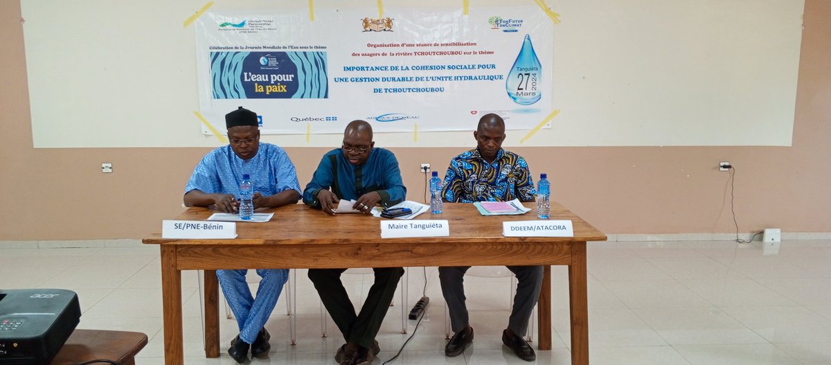 Célébration hier mercredi 27 mars de la JME 2024 au niveau local avec les familles d'acteurs exploitant les ressources en eau de la rivière tchoutchoubou à tanguieta autour de " l'importance de la cohésion sociale pour une gestion durable de la rivière"<a href="/GwpWaf/">GWP West Africa</a> ,<a href="/InternSecrWater/">Secrétariat International de l'Eau / SIE - ISW</a>