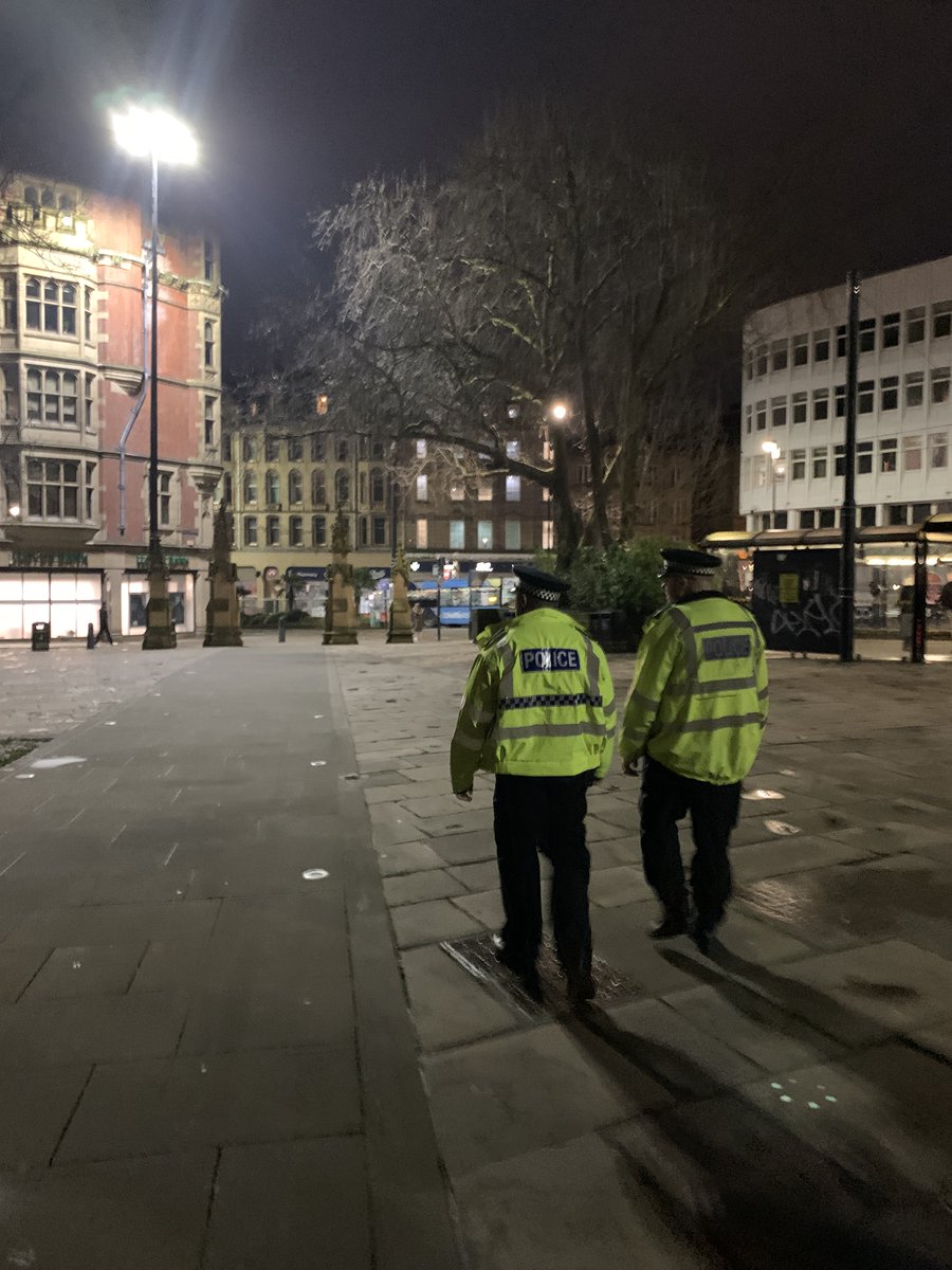 In recent weeks, some residents, city centre users and business owners have expressed their concerns about issues such as antisocial behaviour on High Street and near the Cathedral. (1/7)