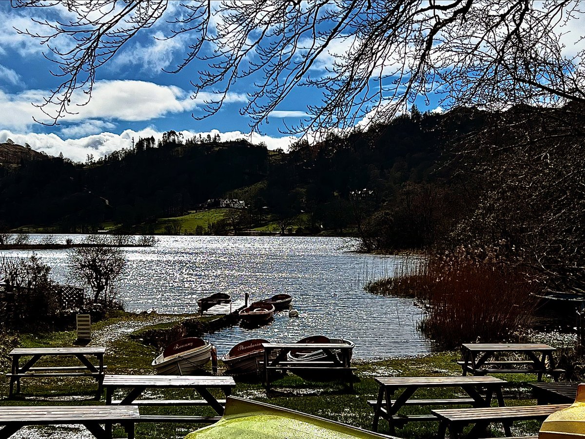 #MaundyThursday sparkles…

We’ll be open #Friday to #Tuesday inclusive but please note all #BoatHire will be subject to wind and weather on the day.

#Faeryland #Grasmere #LakeDistrict 
#loveukweather @ThePhotoHour 
@StormHour