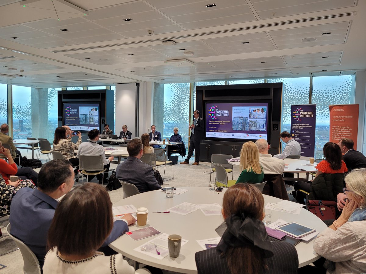 Read the new post from @RunningMadProf reflecting on discussions from the recent panel session at #CreatingConnectionsNW event about how we prepare for future pandemics thepandemicinstitute.org/news/creating-… @louiseckenny @profbuchan @Jingstar