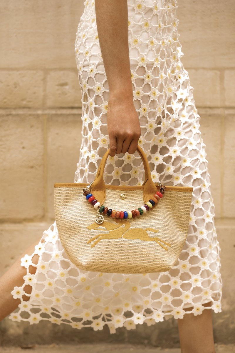 Longchamp tweet media