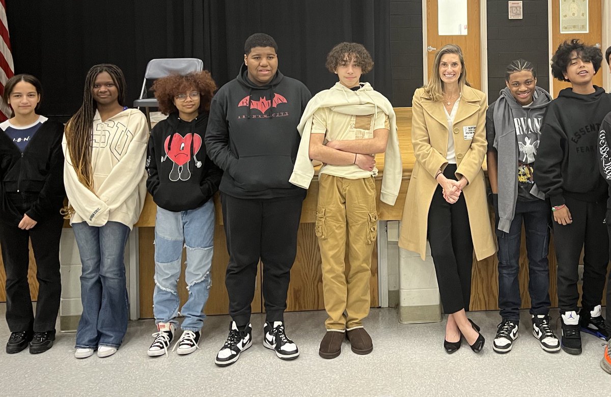 Thank you to Judge O’Malley who spoke to our 8th grade Civics students about how to become a judge, the judicial system, &amp; opportunities for careers in law. #goodnewsinnjschools <a href="/NewJerseyDOE/">New Jersey Department of Education</a> <a href="/TamiCrader/">Tami Crader</a> <a href="/DrSAMillaway/">Sally A. Millaway</a> <a href="/Tom_Decker71/">Tom Decker</a> <a href="/Flier_Wellness/">NHS Counseling Department</a>