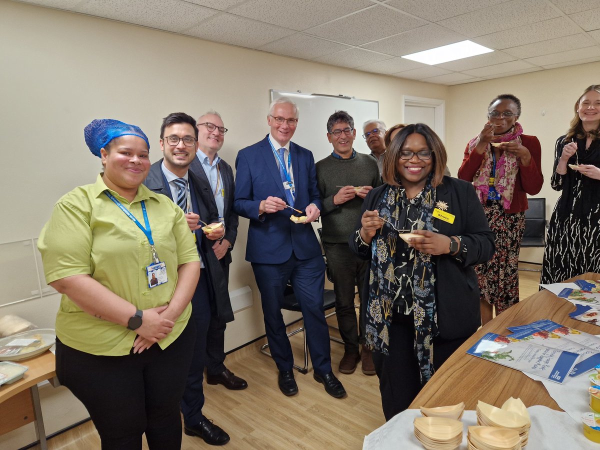 Good enough for our patients, good enough for the board @NorthMidNHS. Today we tasted the food served to our in patients by our recently in sourced catering staff (part of our anchor commitments) - good to see variety provided to meet all needs and beliefs. Tasty & balanced.