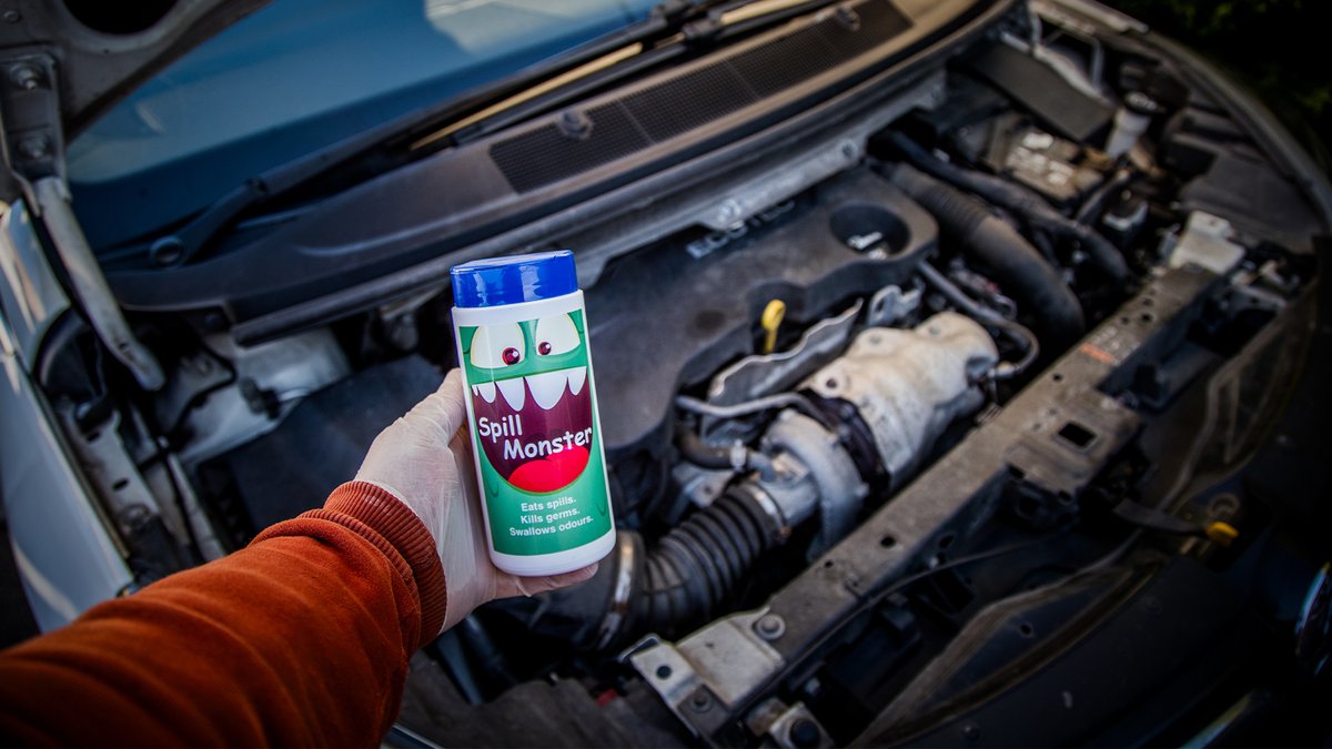 Spill_Monster's tweet image. Don&apos;t let a car oil spill spoil your day. Let Spill Monster handle it! Car oil spills can be quickly and effectively cleaned up thanks to this super absorbent powder! 🚗
spillmonster.com/pages/how-to-c…

#spillmonster #Eatsspills #olispill #caroil #spillcontrol #nomoremess
