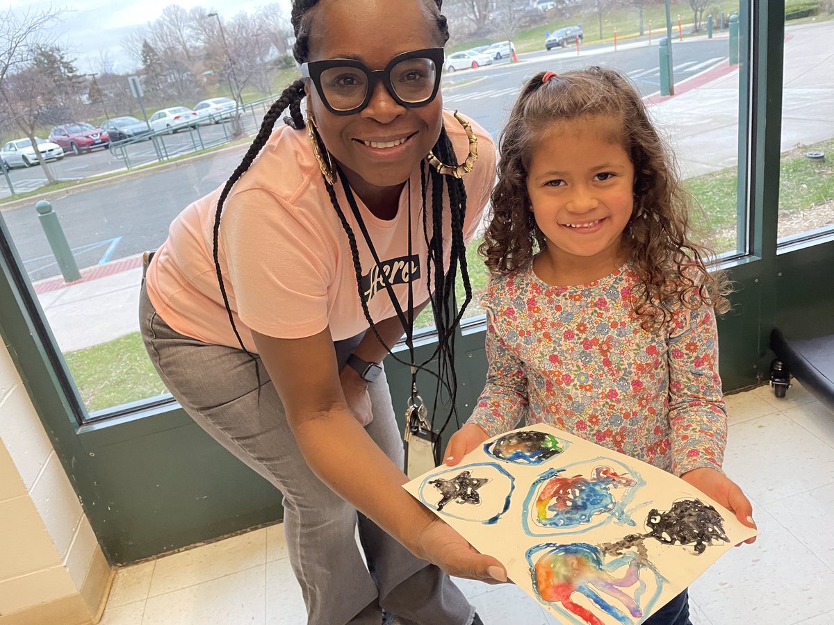 We had a wonderful Family Paint Night yesterday!  Thanks to Mrs. Liburd who planned a glue and salt watercolor painting, funny art jokes & ending with an art walk to see each other’s creations! @Hartford_Public @HPSArtsWellness