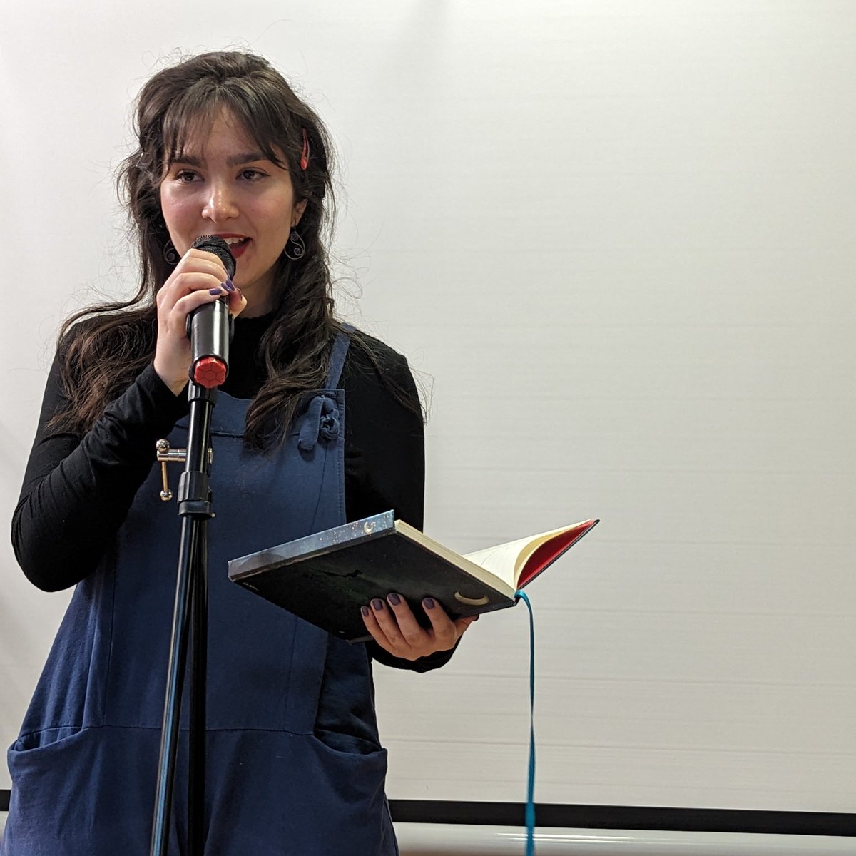 Sheba_Arts's tweet photo. To find out more about the writing group, head to our website: https://t.co/8Vpzlizqv4 ✍️
#Poetry #Climate #Green #Wellbeing #Resilience #ShebaArts #Commonword #PoetsOfManchester #Sustainability https://t.co/RjabWgMfRG
