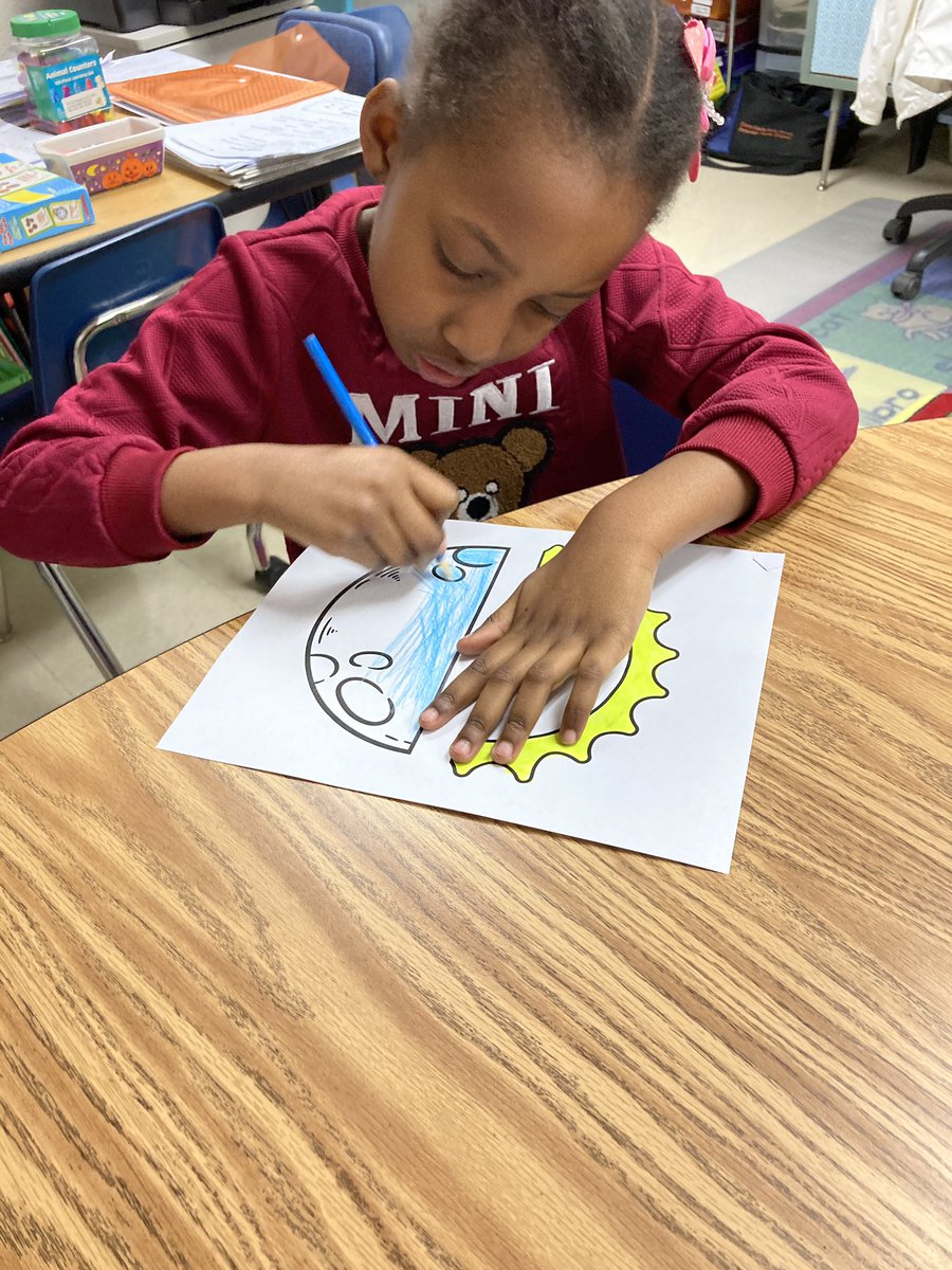 Lisa Knick tweet media