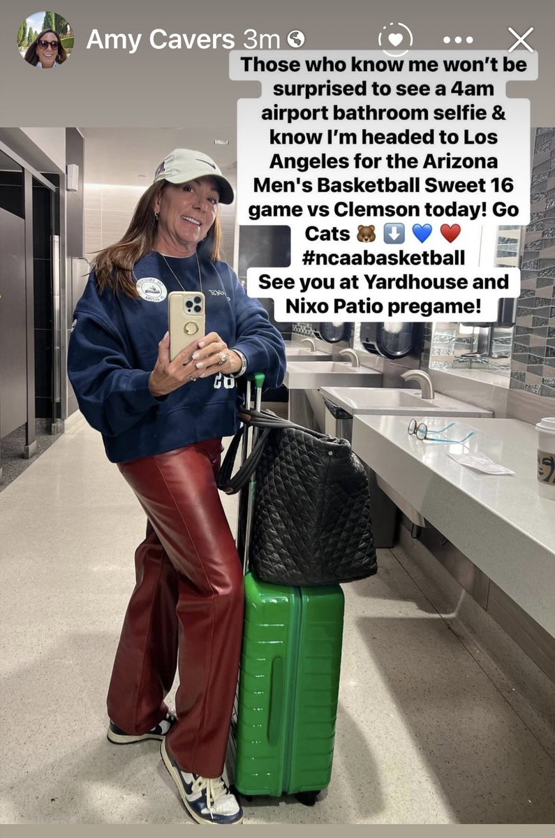 4am airport bathroom selfie headed to Los Angeles for the @ArizonaMBB Sweet 16 game vs Clemson today! Go Cats! 🐻 ⬇️ 💙 ♥️ #ncaabasketball