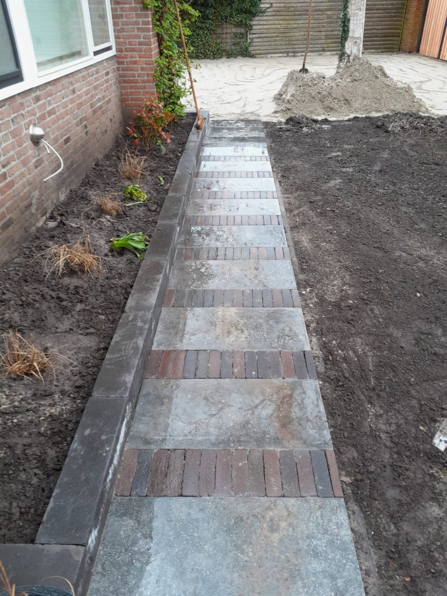 A.J. v/d Werf BV/De Roo Drente BV tweet media