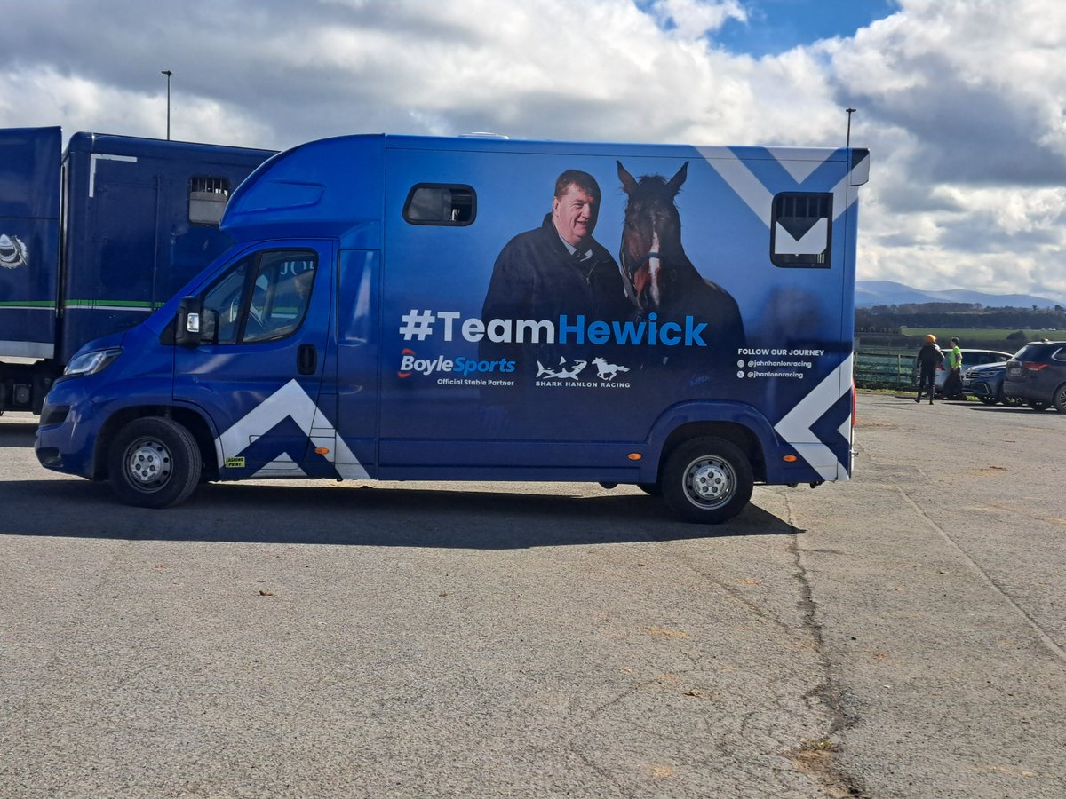 jamiek19852013's tweet image. There&apos;s the lads now @BoyleSports @jhanlonracing @PaddyHanlon5 #curragh