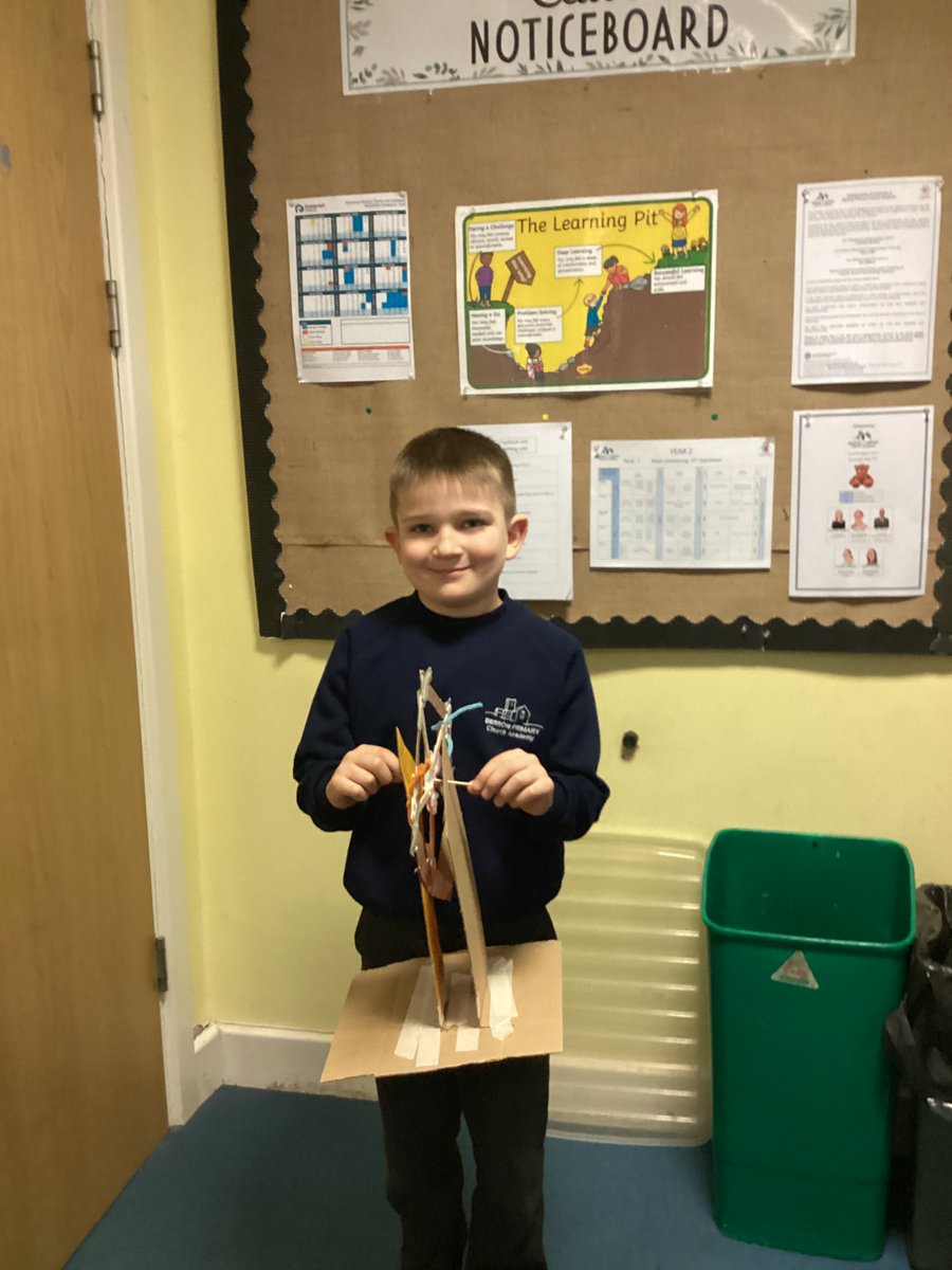 KatieManoy tweet media