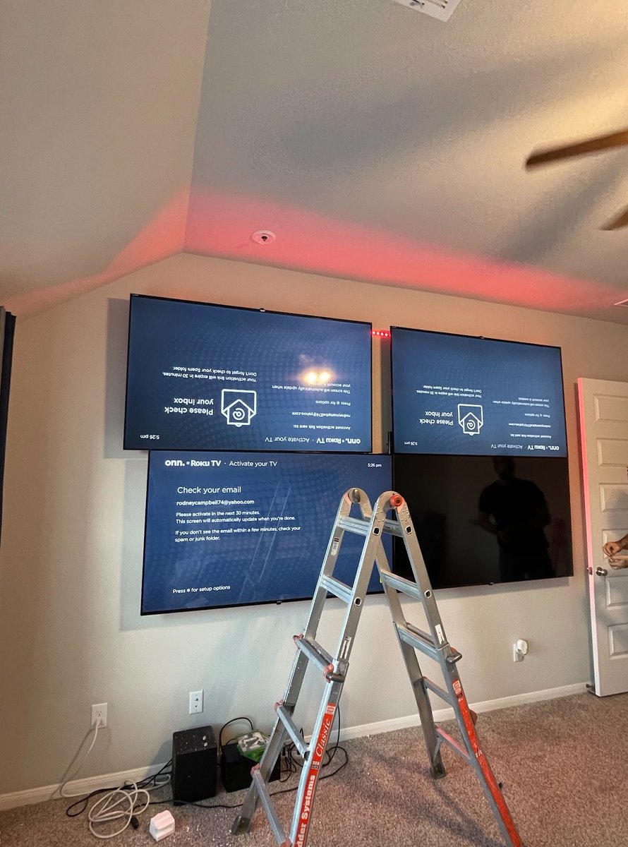 HDInstalls's tweet photo. Video Wall TV Installation in Schaumburg IL by HDInstalls CHICAGO IL AV Co. https://t.co/KLCySf4ftg