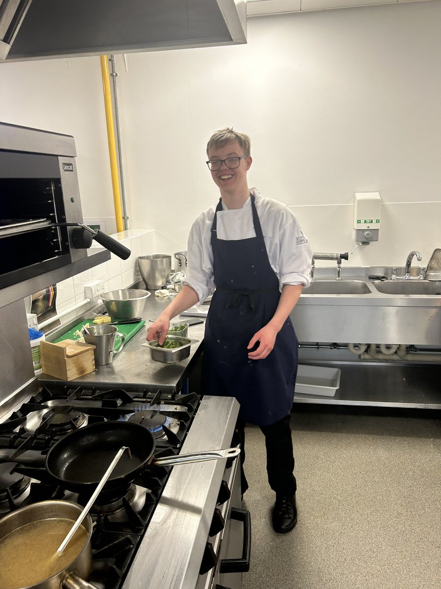 No rest for our Professional Cookery students, there’s always time for a cheeky wee Risotto practice. Our students thrive on competitions and new challenges @youngrisotto @WestLoCollege