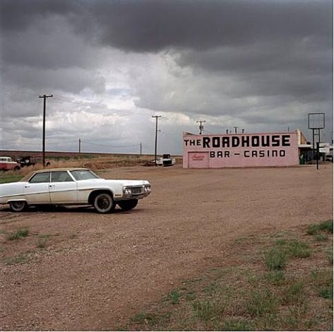 theoldgoodstyle's tweet photo. Artist: Jeff Brouws

Title: Buick-Roadhouse, Chester, Montana, 2003 https://t.co/t6eiLUSo4d