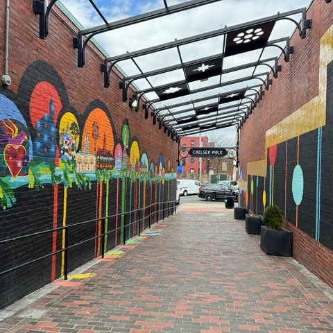 A big thank you to Chelsea City Manager, Fidel Maltez, for recently welcoming us to the Chelsea City Hall! We appreciate @cityofchelseama for being so welcoming to Amplify LatinX — we can't wait for what's to come in Chelsea!