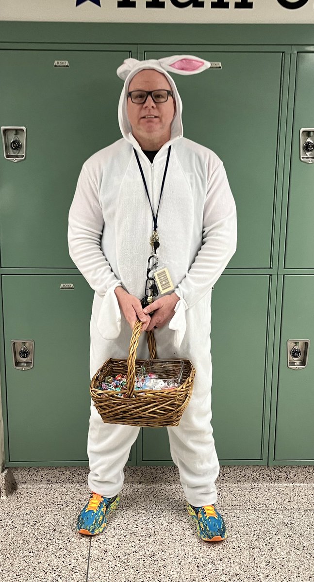 Chief Tate not only holds the prestigious position of Snowman but now has cornered the competition to win Spring Bunny! <a href="/Tom_Decker71/">Tom Decker</a> <a href="/TamiCrader/">Tami Crader</a> <a href="/DrSAMillaway/">Sally A. Millaway</a> <a href="/NeptuneSchools/">Neptune Twp. Schools</a> <a href="/neptune_njrotc/">Neptune High School NJROTC</a> <a href="/neptunestuco/">NeptuneStudentCouncil</a>