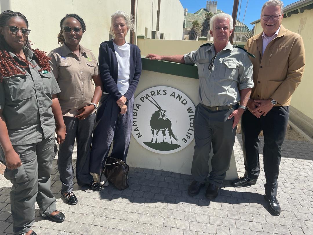 German Ambassador, Dr. Thorsten Hutter (far right), visited the office of the Ministry of Environment, Forest and Tourism in Lüderitz to discuss with Chief Warden Wayne Handley and his staff, the German contribution to the Tsau//Khaeb National Park.