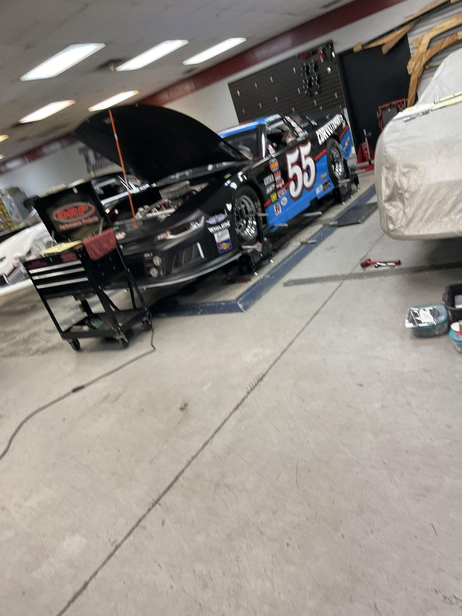 Spent the day @TORPChassis with chassis #93 #BigJohn trying to get a good platform established on the @KeenParts #JJclearing #55 for tomorrow’s test @LangleySpeedway 🤘