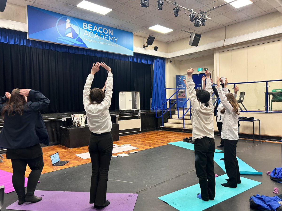 Today Emily, a yoga and creative therapy specialist from ‘Creative Therapy: for children and young people’, joined us during lunch time to support the wellbeing of our ‘Active in Mind’ mentees as part of our ongoing @YouthSportTrust programme. This was a very informative session.