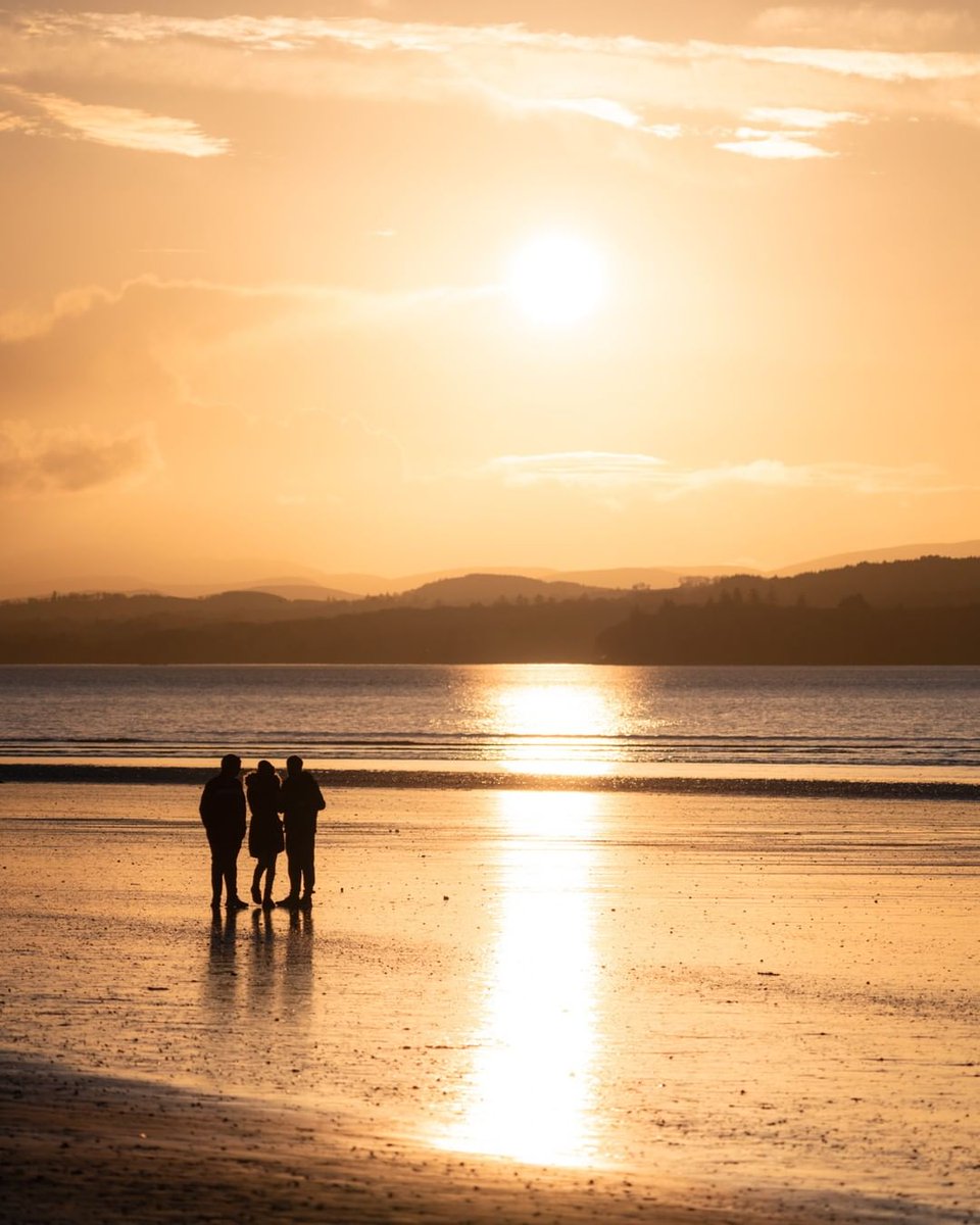 A reminder there is another bank holiday coming this weekend! 

We planned your #ThreeDayWeekend, so you don't have to — Click the link in our bio to save the #Donegal itinerary: bitly.ws/3fXkM

📸 mml1980 [IG]

#WildAtlanticWay