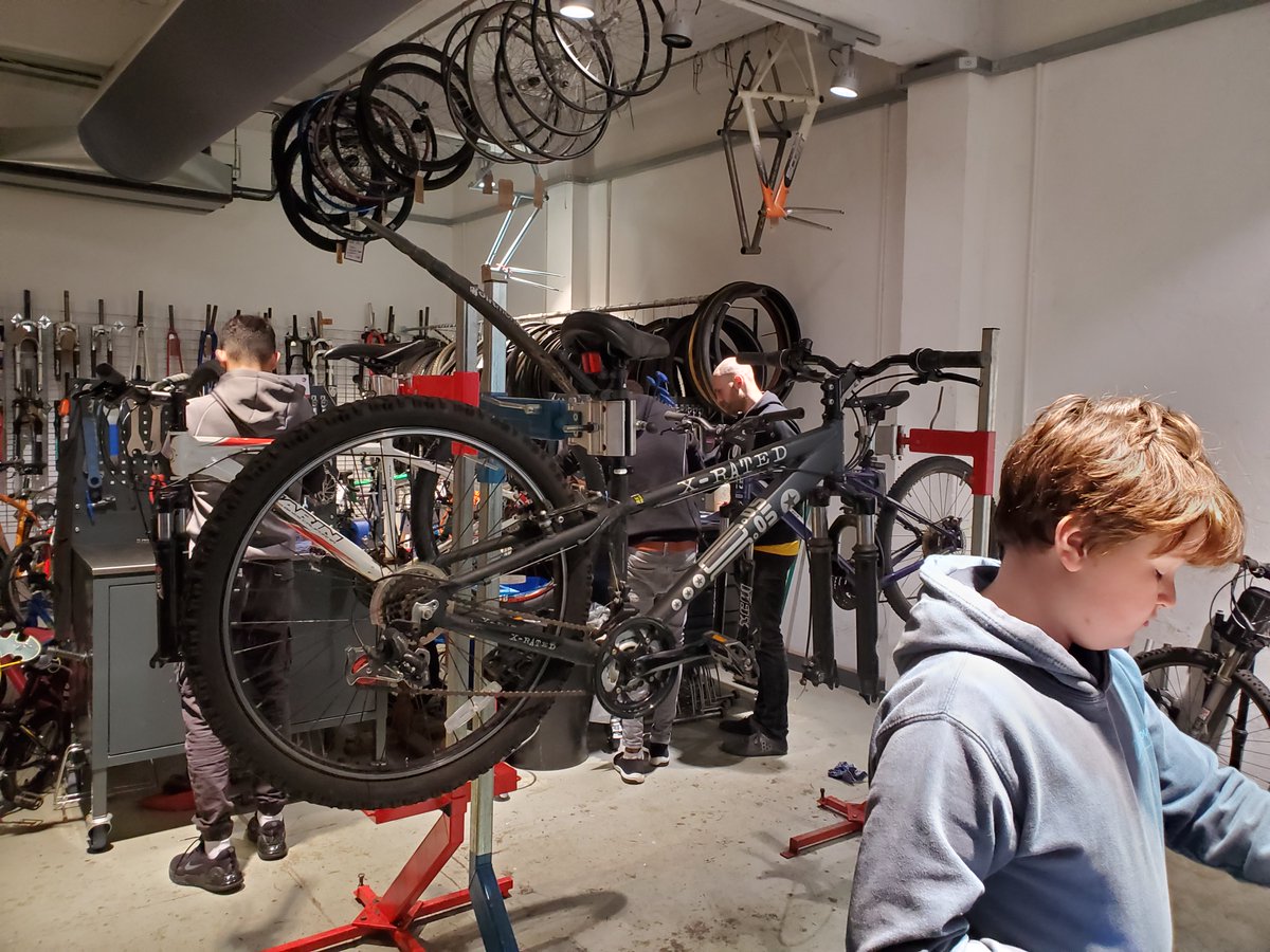 Last Saturdays Youth bike building project got off to a great start, more places on free bike building courses for young people coming soon, email: info@glosbikes.co.uk Or if you have a bike you no longer need could you donate it to be donated to the kids who attend?