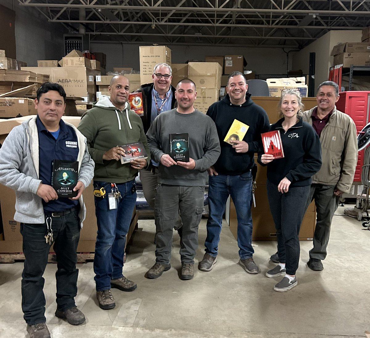 Thank you to @NYSUT &amp; <a href="/FirstBook/">First Book</a> for donating thousands of books to us in Ossining! A HUGE THANK YOU to OTA Secretary Tina Occhiogrossi for driving a rental truck to Albany to bring back pallets of books to Ossining. Another HUGE THANK YOU Buildings and Grounds! <a href="/AFTunion/">AFT</a>