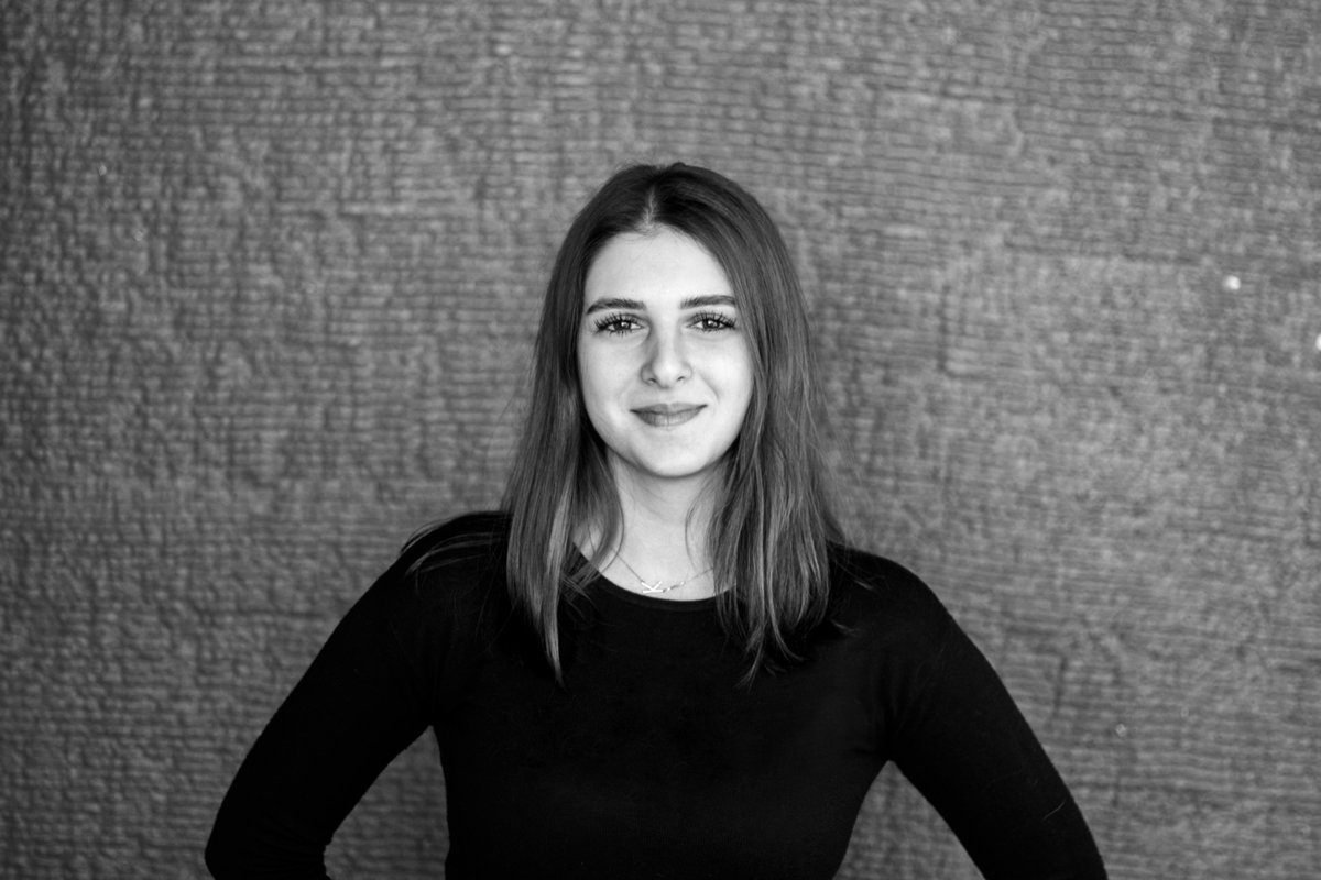 Sürdürülebilir Yapım Sorumlusu KİRAZ ERDEM ile Türkiye'nin ilk ekolojik sürdürülebilir yapımlarından biri olan ❝Reha Erdem❞ (<a href="/rehaerdemm/">reha erdem</a>) imzalı NEANDRİA'nın yapım süreci ve "sürdürülebilir film" kavramını <a href="/theMagger/">theMagger.com</a> için konuştum.♻️🌱 <a href="/Baska_Sinema/">Başka Sinema</a> 

🔗 themagger.com/kiraz-erdem-il…