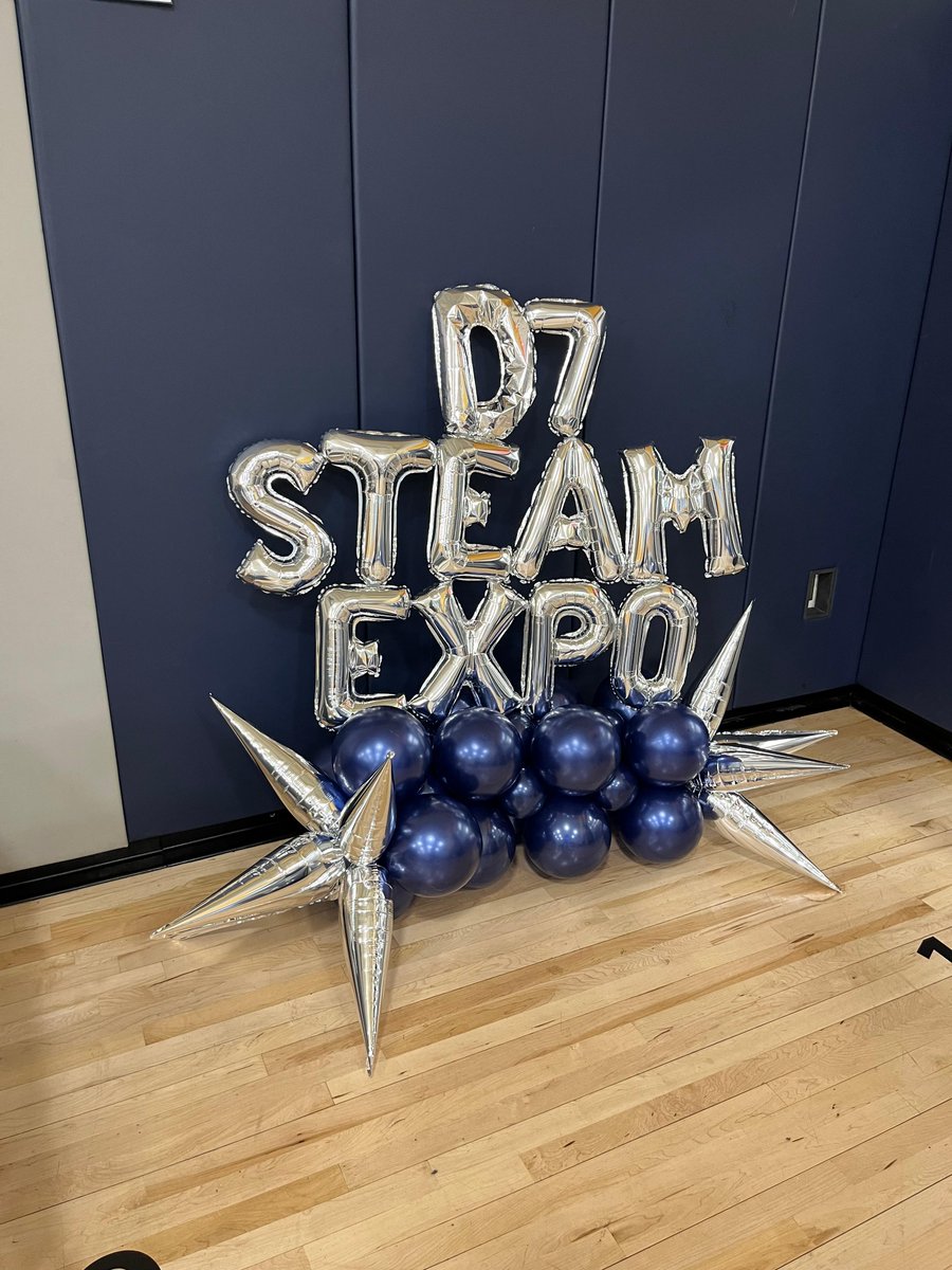 We're at the D7 STEAM Expo in the Bronx today, showcasing some amazing #edtech solutions such as @KinderLabRobot, @inspiritvr, and @UBTECHRobotics! Come check us out! #STEM #techconference #nyc #edchat